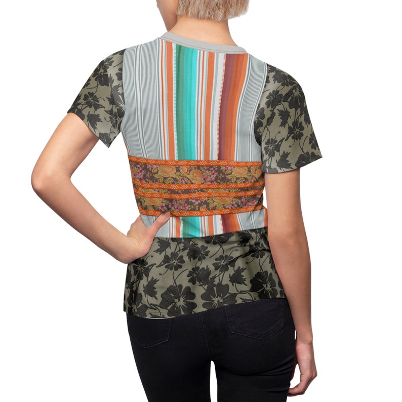 Harriet Haunted Mansion Halloween Disneyland Park T-Shirt